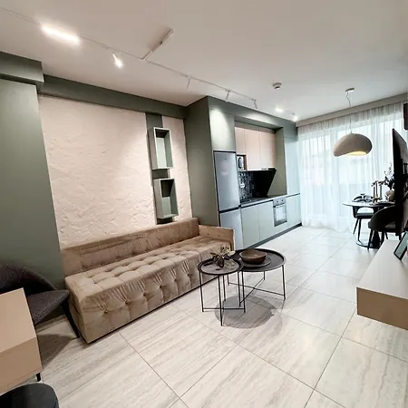 Lägenhet Sky Escape - Private Parking, Kingsize Bed &